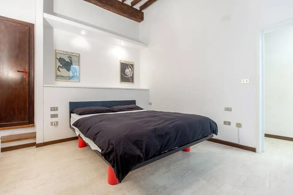 Independent Apartment Montevarchi