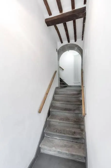 Independent Apartment Montevarchi